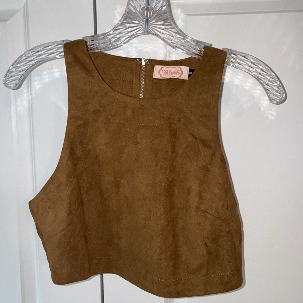Blush Boutique Faux Suede Crop Top Brown Sleeveless Back Zip Size S NWT